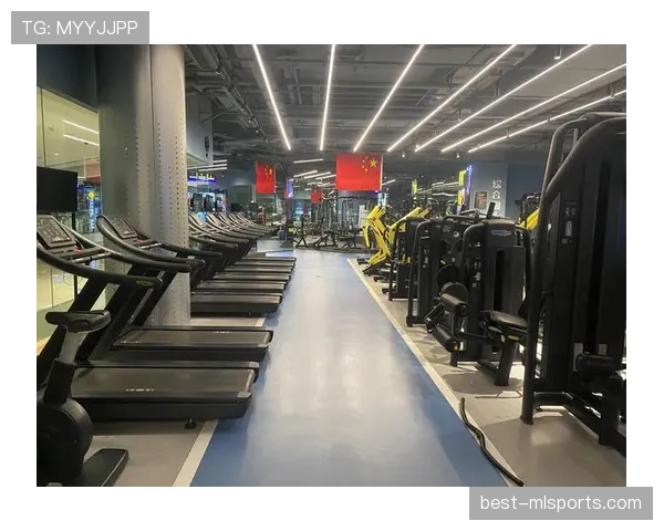 王励勤这训练量，凌晨四点健身房打卡是日常？